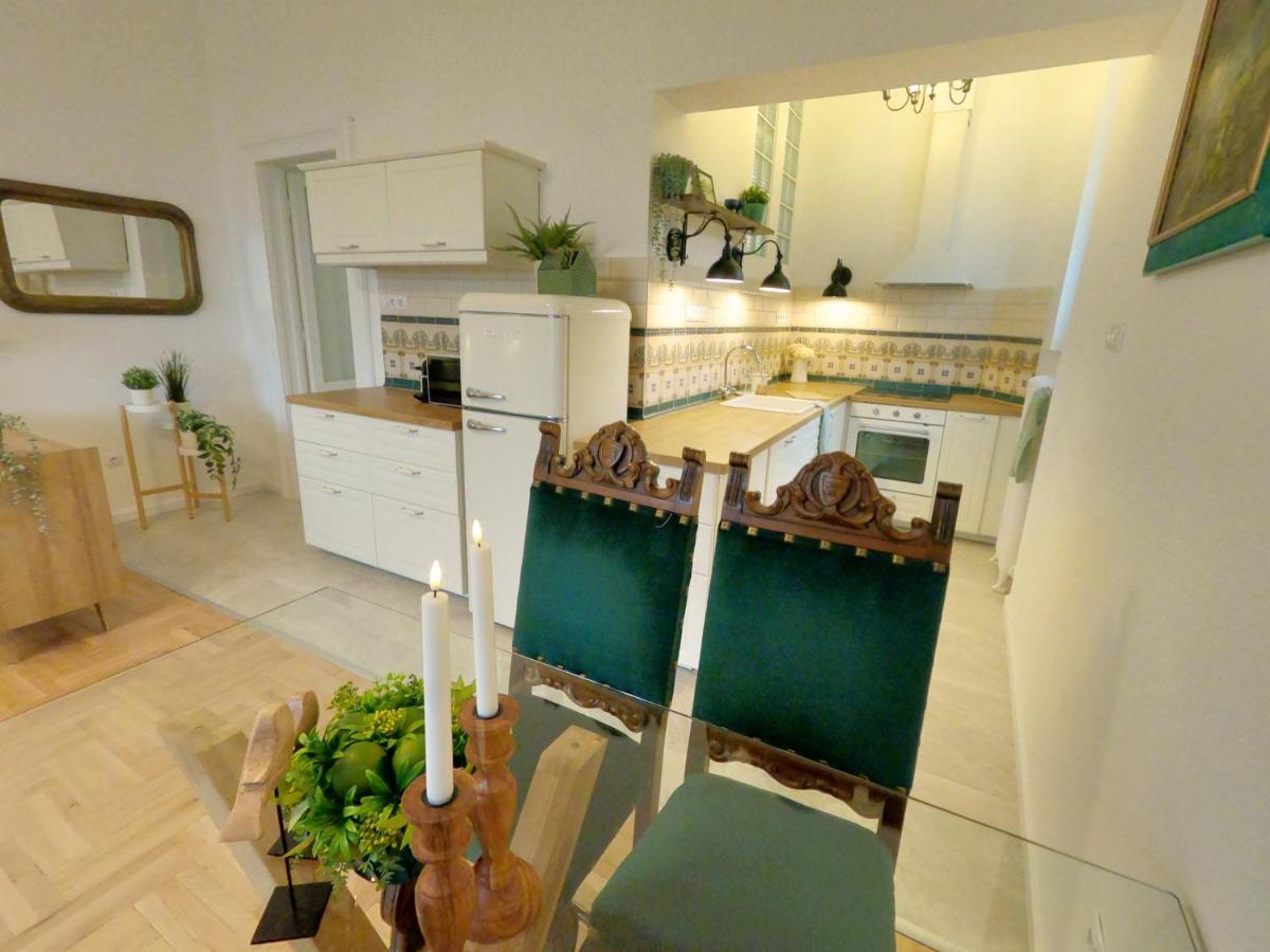 Green Hill Apartment Budapest Kültér fotó